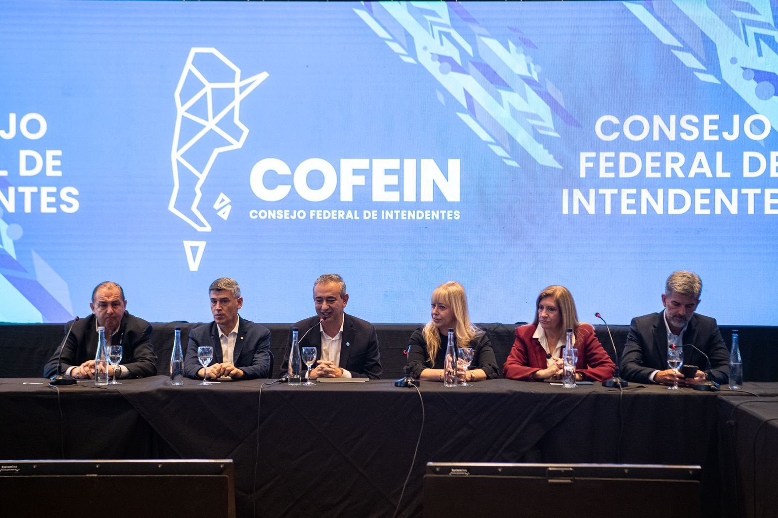 Romero participó del Consejo Federal de Intendentes y volvió a reclamar por recursos retenidos a los municipios
