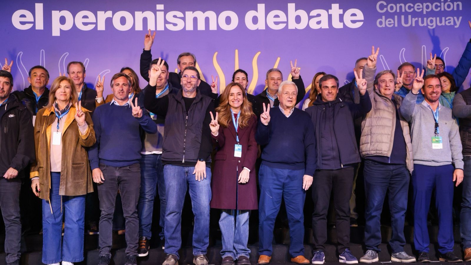 El peronismo federal reunió a 1.500 dirigentes en Concepción del Uruguay y lanzó una reforma impositiva para cerrar la grieta con el campo
