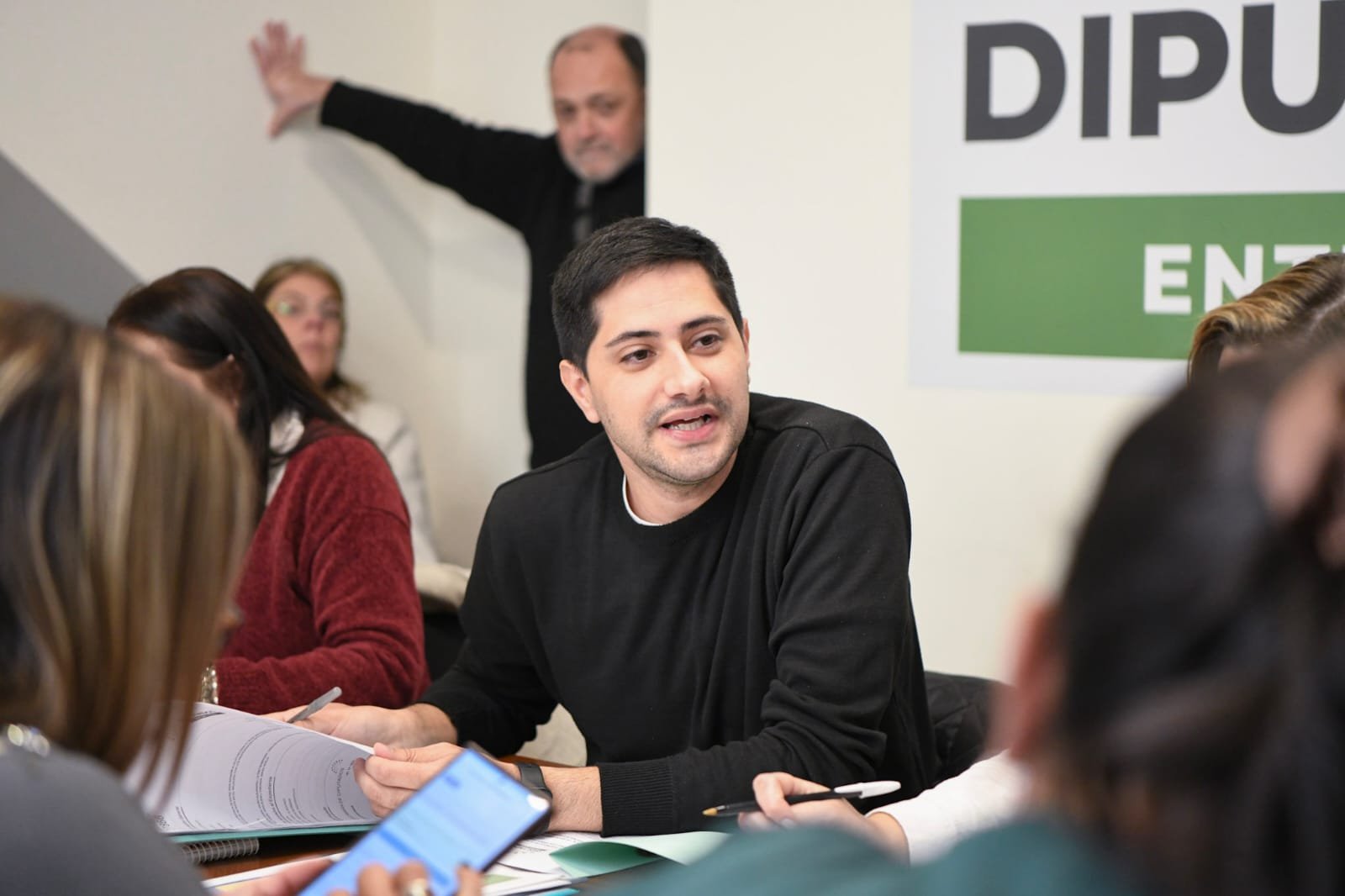Gallay le respondió a Marclay: «Recuperó la voz para hacerle los mandados políticos a Lauritto